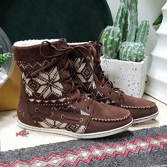 Bamboo cleats Clearance